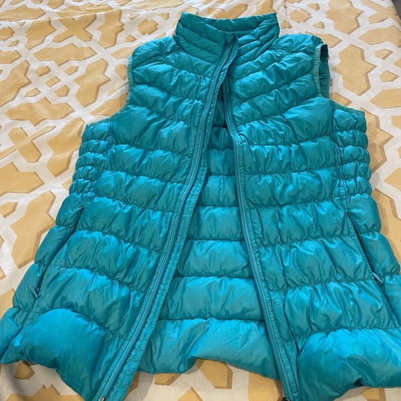 Blanc Noir puffy vest, size xs. Aqua blue. EUC 🦋 - Picture 1 of 4